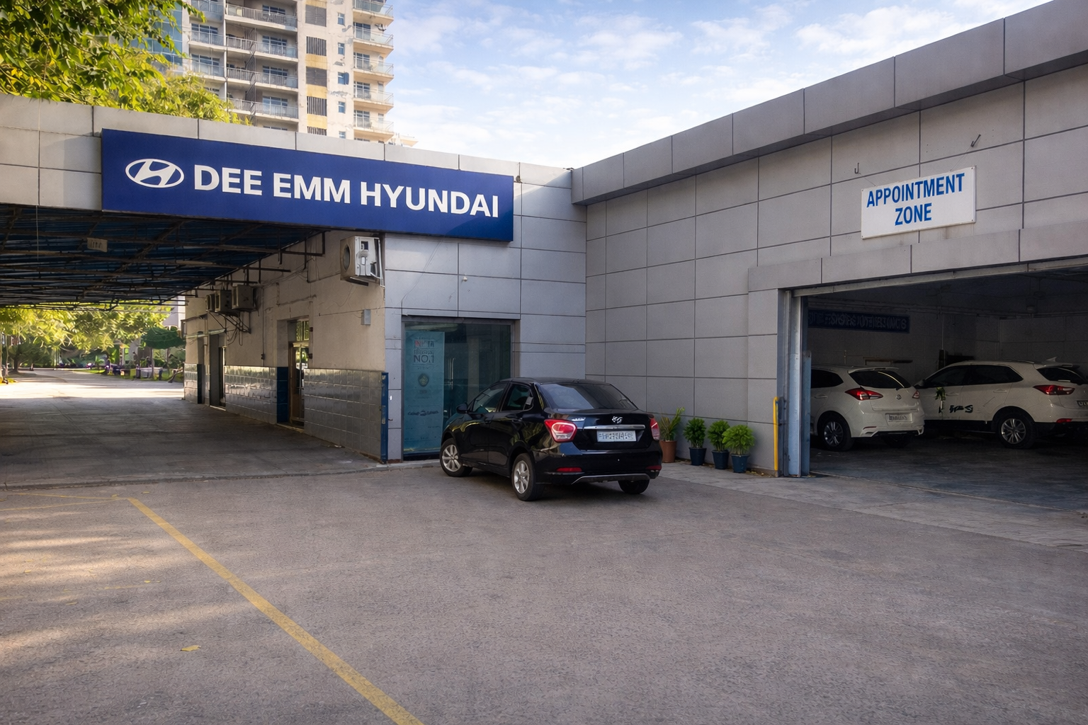Dee Emm Hyundai Showroom