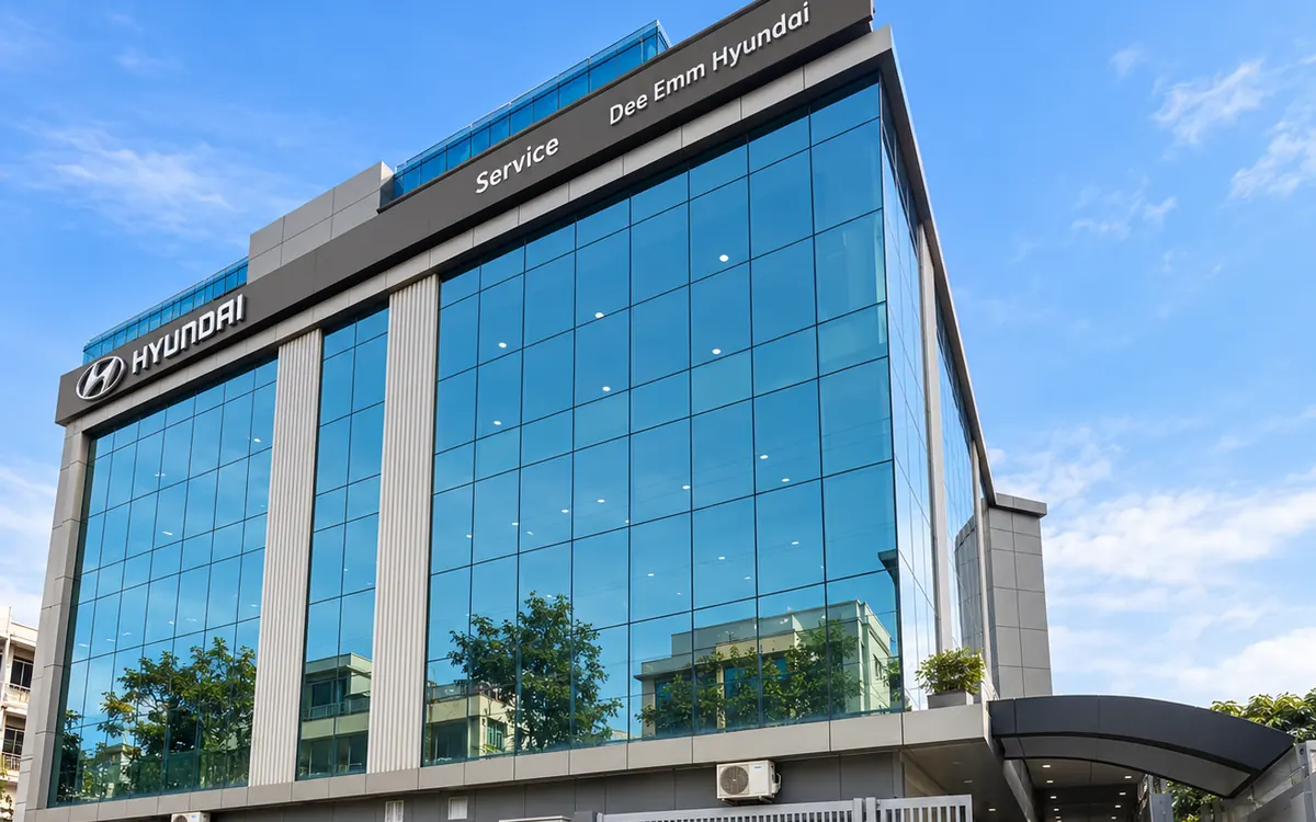 Dee Emm Hyundai service centre, Udyog Vihar